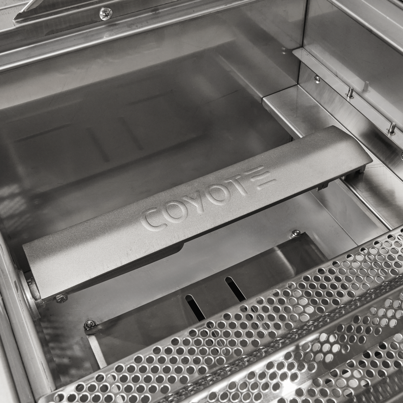 Coyote Grills Coyote 50" Hybrid Gas and Charcoal Built-In Grill | Stainless Steel | C3HY50