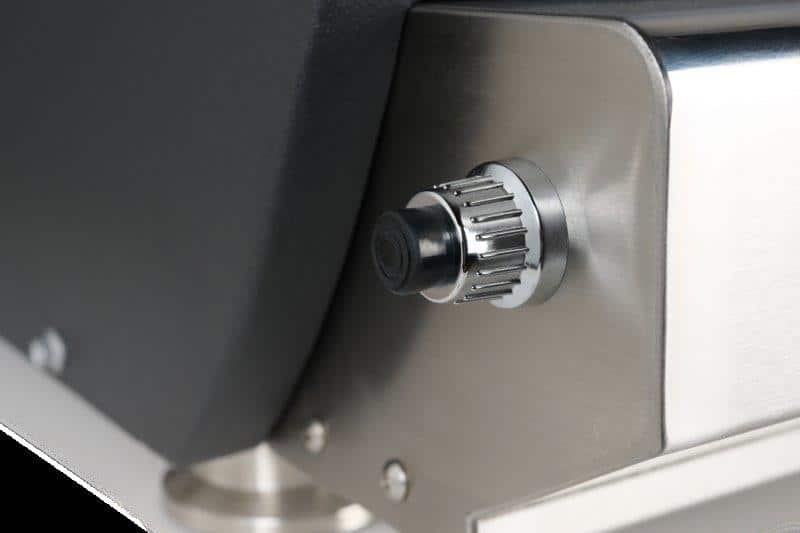 Coyote Pizza Ovens Coyote 30" Hybrid Multi-Fuel Outdoor Pizza Oven / C1PZ30H