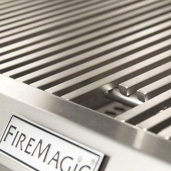 Firemagic Grills Fire Magic Echelon Diamond E660i 30-Inch Built-In Gas Grill With Rotisserie, Infrared Burner, Magic View Window &amp; Analog Thermometer - E660i-8LA-W