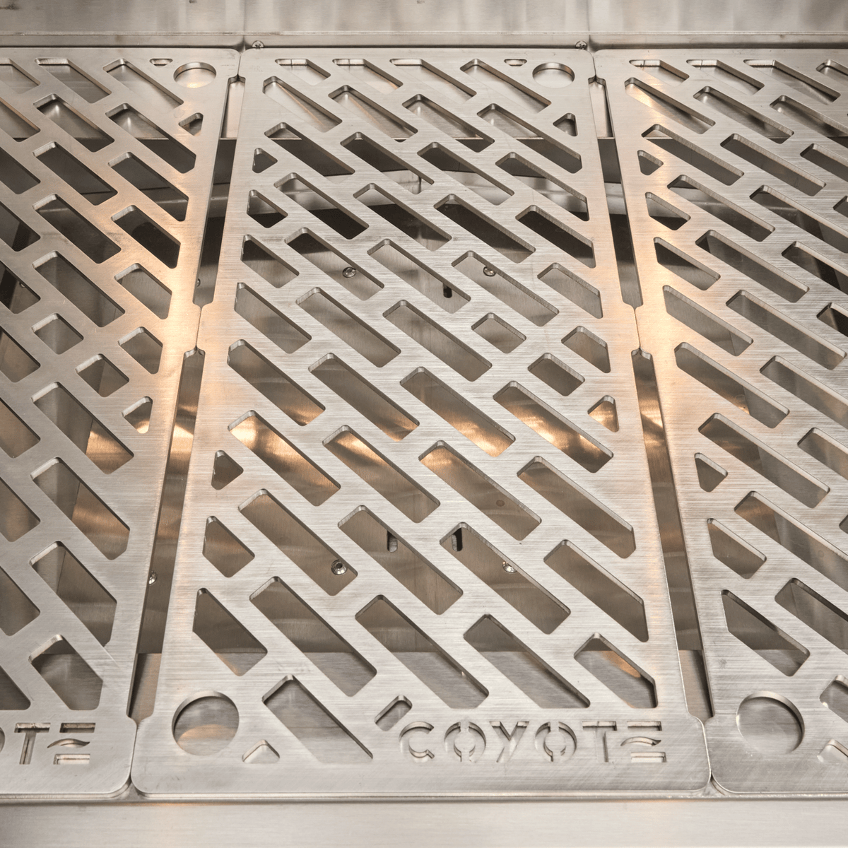 Coyote 36&quot; GEN3 Pellet Grill with Cart | C2P36-FS