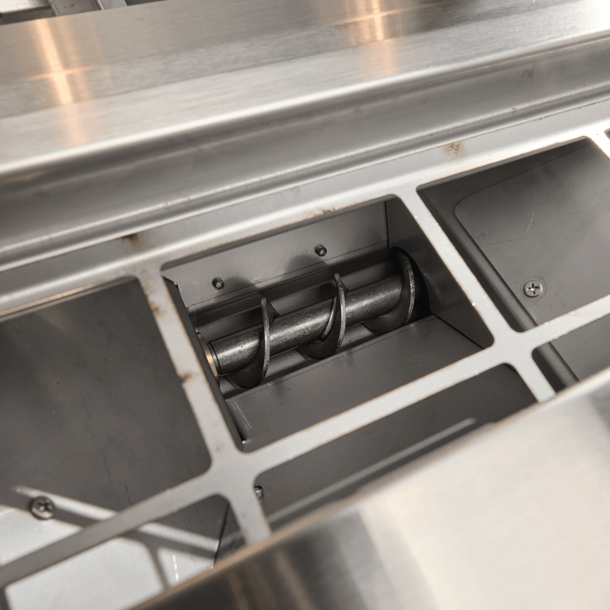 Coyote Grills Coyote 28&quot; GEN3 Pellet Grill with Cart | C2P28-FS
