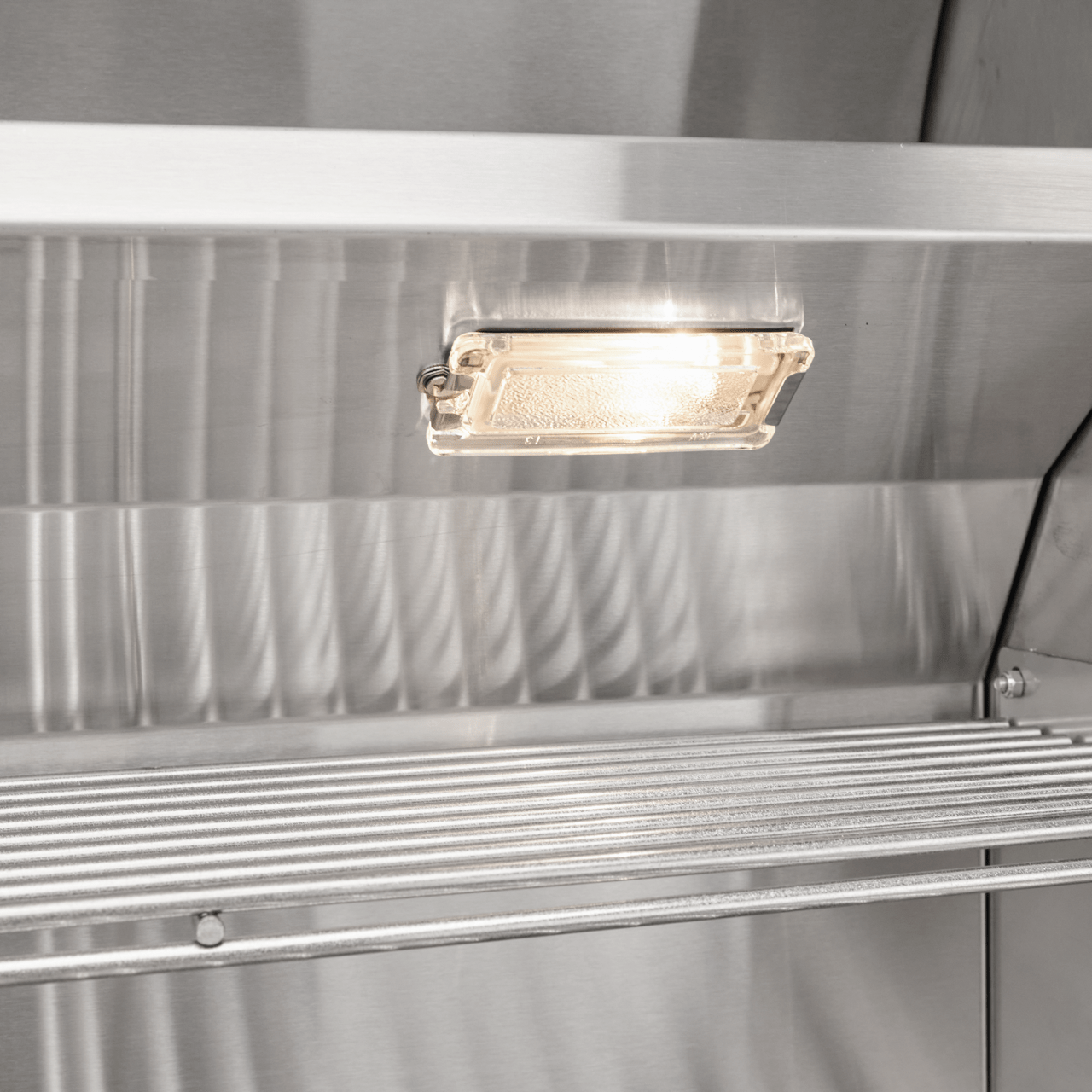 Coyote Grills Coyote 30" C-Series Built-In Gas Grill / C3C30