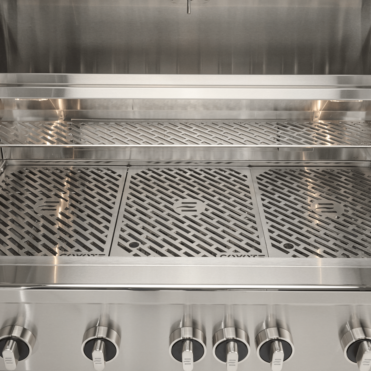Coyote Grills Coyote 42" SL-Series Built-In Gas Grill / C3SL42