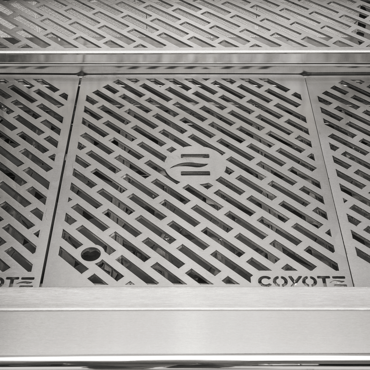 Coyote Grills Coyote 42&quot; SL-Series Built-In Gas Grill / C3SL42