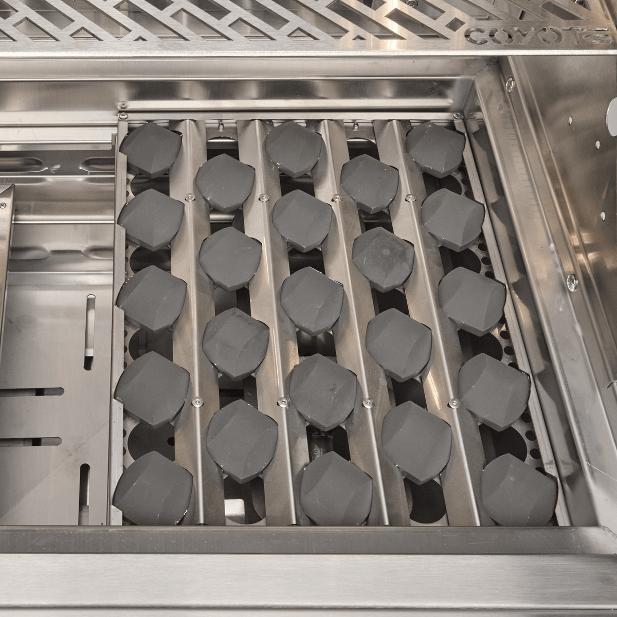 Coyote Grills Coyote 42&quot; SL-Series Built-In Gas Grill / C3SL42