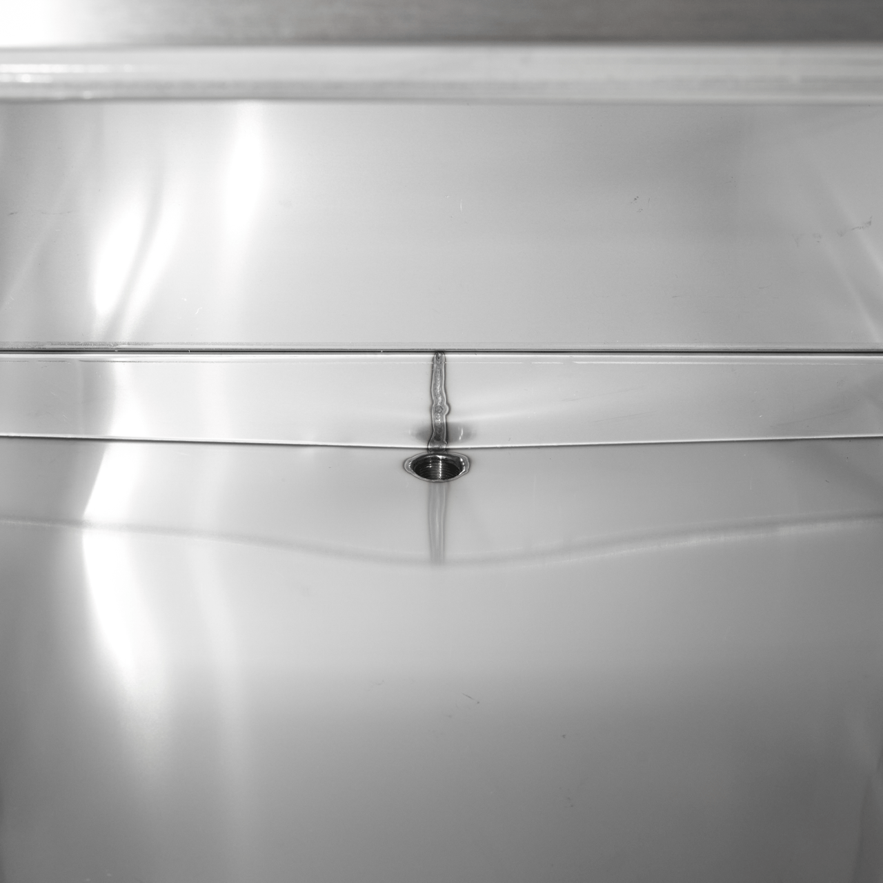 Coyote Refrigeration + Cooling Coyote 26" Pull Out Ice Chest / C3-CPOC