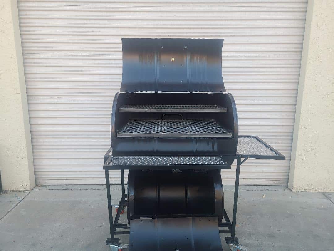 Moss Grills Grills Moss Vertical Single Barrel Smoker - with Lower Firebox / #108