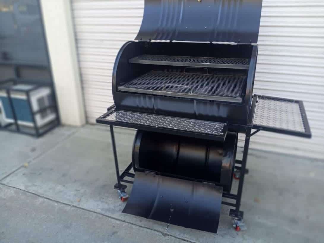 Moss Grills Grills Moss Vertical Single Barrel Smoker - with Lower Firebox / #108