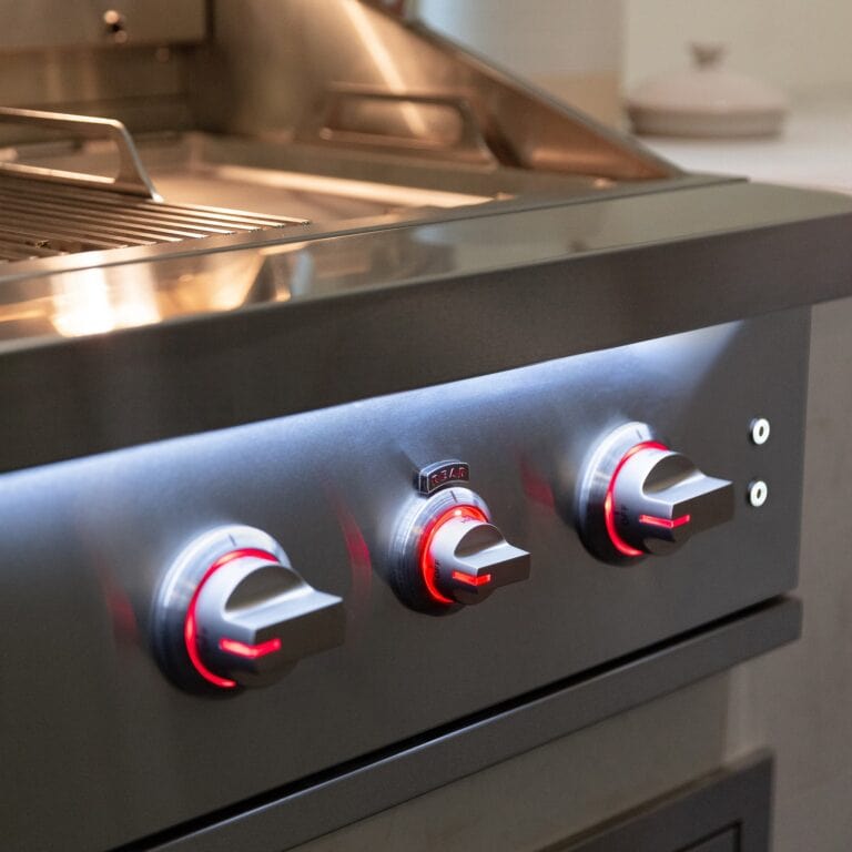 Summerset Grills Summerset Quest Series 42" 4 Burner, Rear Burner, 2 pcs Warming Rack | QST42