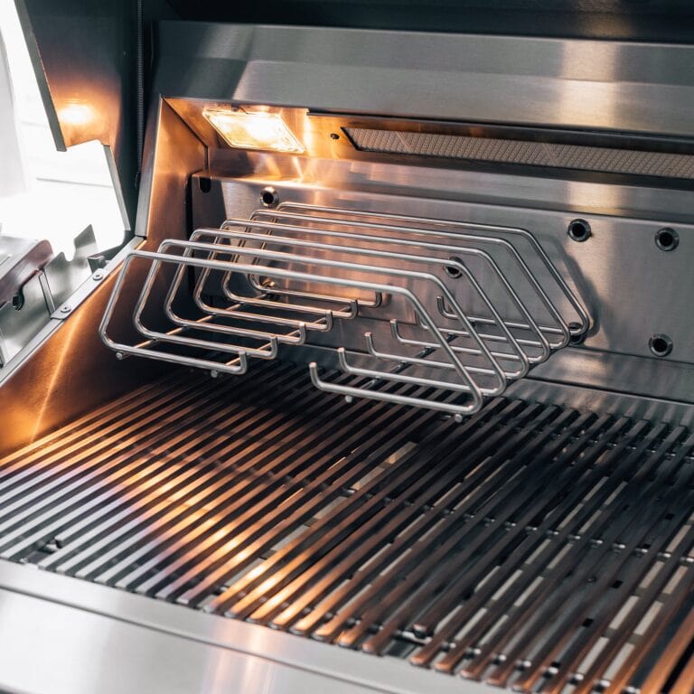 Summerset Grills Summerset Quest Series 42&quot; 4 Burner, Rear Burner, 2 pcs Warming Rack | QST42