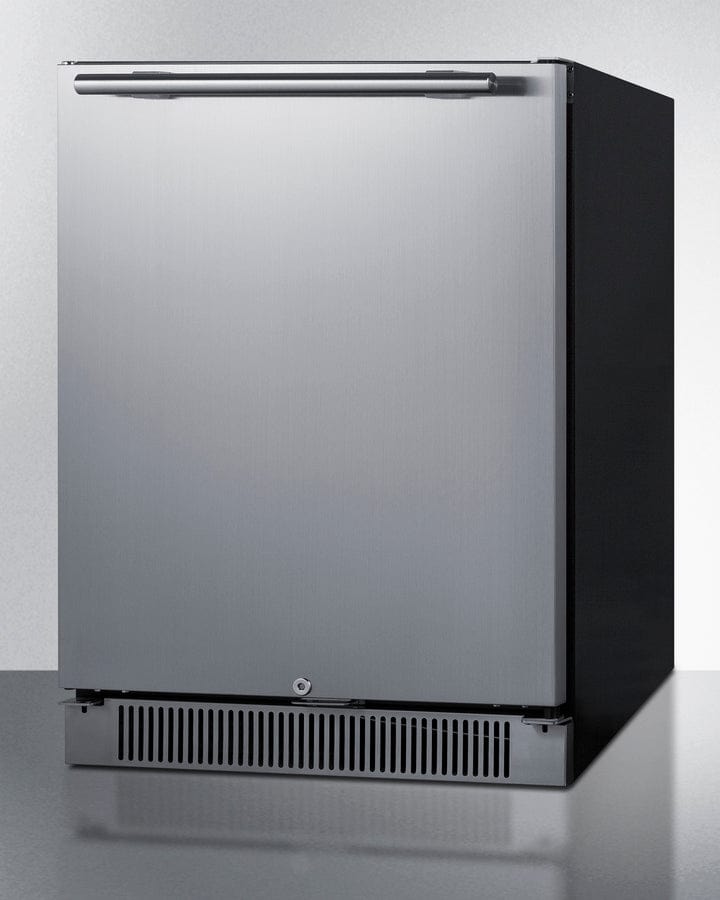 Summit Refrigeration + Cooling Summit 24" Wide Built-In Outdoor All-Refrigerator / 4.6 cu.ft. Capacity, Stainless Steel Door, Frost-Free Operation, White Interior, Factory Installed Lock, Adjustable Glass Shelves / SPR623OS