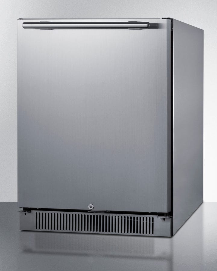 Summit Refrigeration + Cooling Summit 24" Wide Built-In Outdoor All-Refrigerator / 4.6 cu.ft. Capacity, Stainless Steel Door, Frost-Free Operation, White Interior, Factory Installed Lock, Adjustable Glass Shelves / SPR623OSCSS