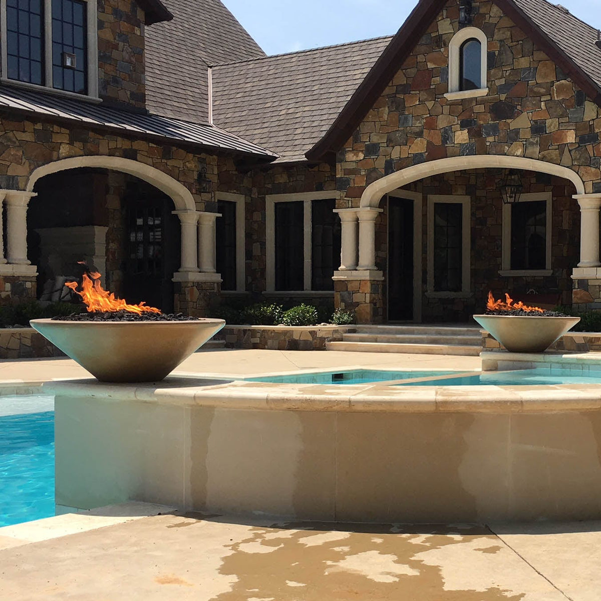 The Outdoor Plus Fire Features The Outdoor Plus Cazo GFRC Concrete Round Fire Bowl / OPT-(xx)RFO