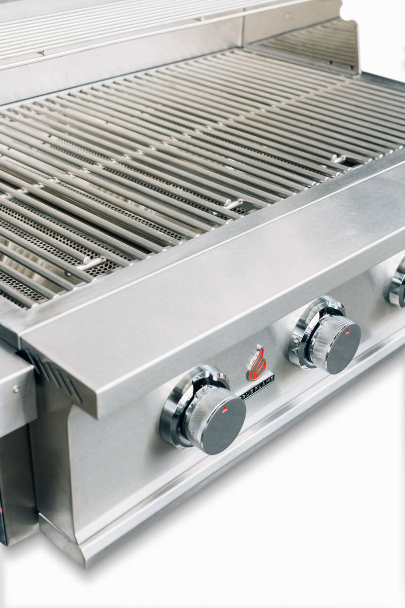 TrueFlame TrueFlame E Series 32" 4 Burner Gas Grill / TFE32-LP/NG