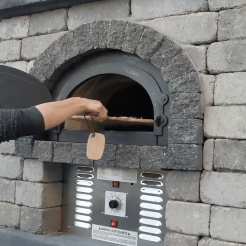 Chicago Brick Oven Pizza Ovens Chicago Brick Oven CBO-750 Hybrid Natural Gas/ Liquid Propane Gas DIY Kit (Residential/ Commercial) : The Versatile Dual-Fuel Pizza Oven Option - CBO-O-KIT-750-HYB-LP, CBO-O-KIT-750-HYB-NG