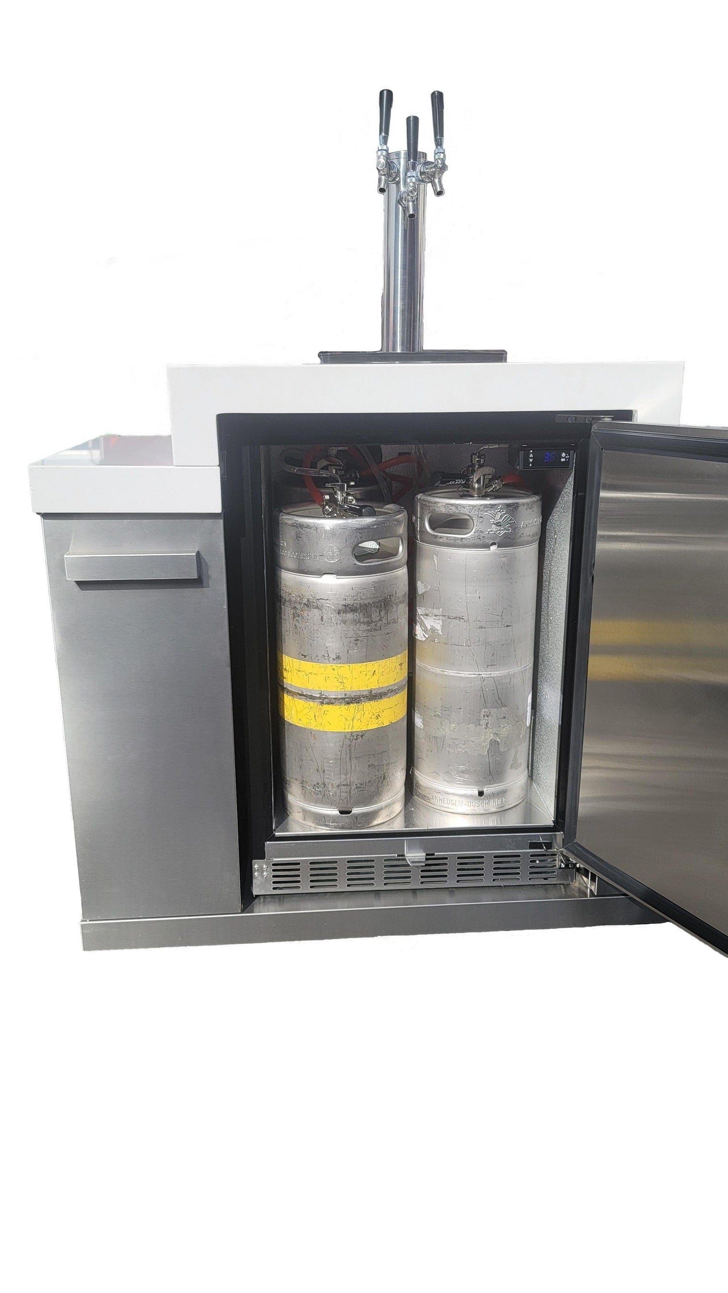 Mont Alpi Refrigeration + Cooling Mont Alpi Outdoor Keg-Center / Kegerator, Beer Cooler, 3 taps / MA-KEG