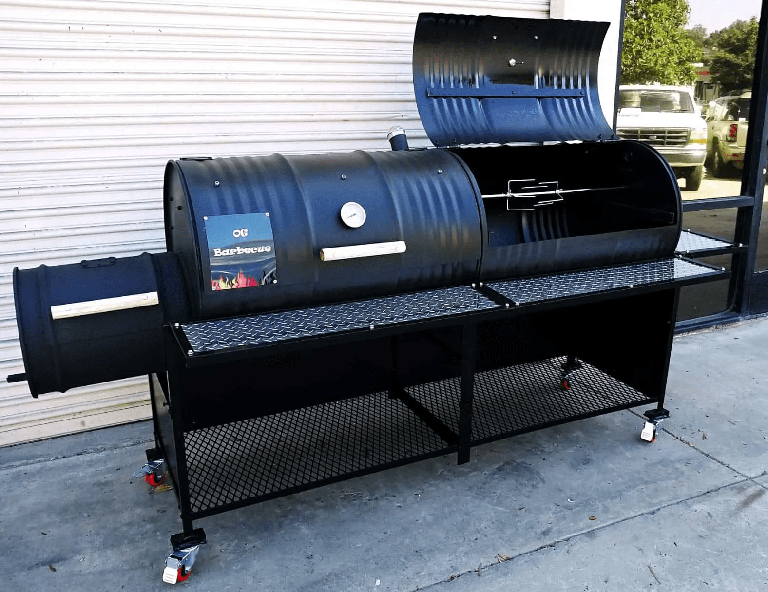 Moss Grills Deluxe Double Barrel Grill with Single Smoke Box and Side