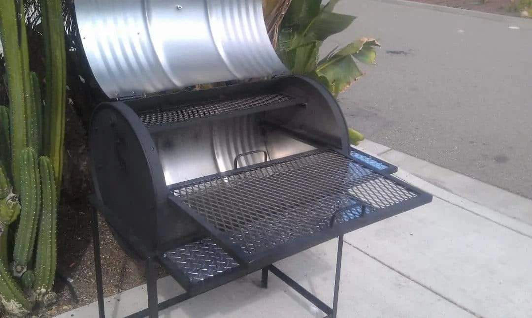 Moss Grills Grill Moss Grills Single BBQ Barrel Custom Grill with Wood Countertops - 103