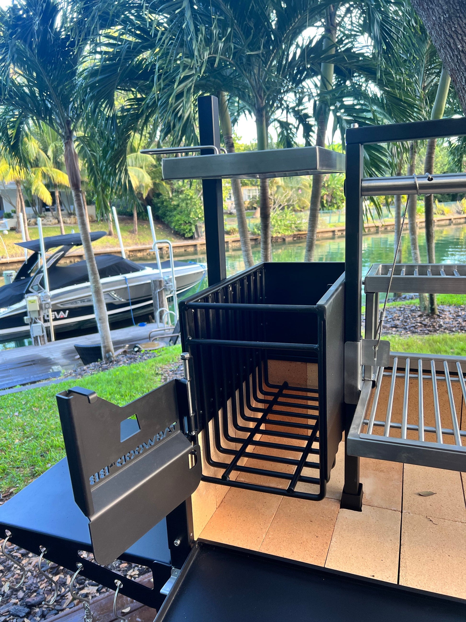 Tagwood Grills Tagwood BBQ Argentine Santa Maria Wood Fire & Charcoal Grill 1/8 Thickness | BBQ03SI