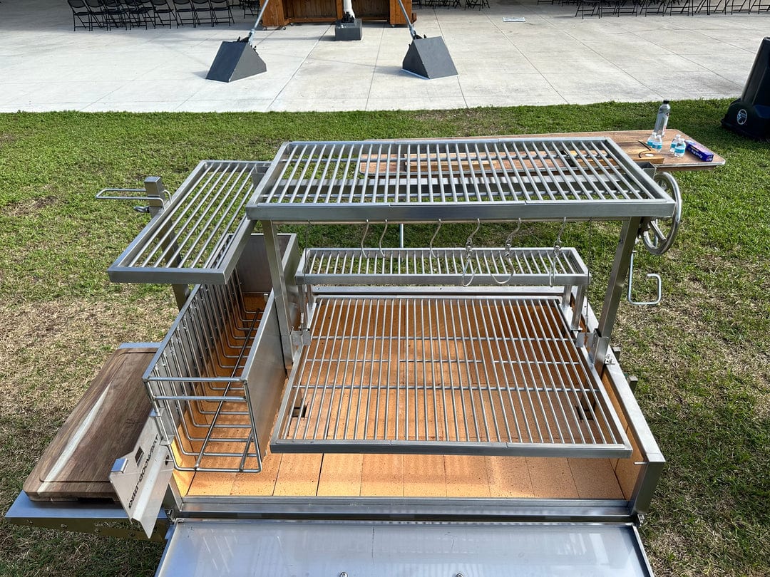 Tagwood Grills Tagwood BBQ XL Argentine Wood Fire & Charcoal Freestanding Grill | 1,117 sq. in. of total grilling area | BBQ23SS