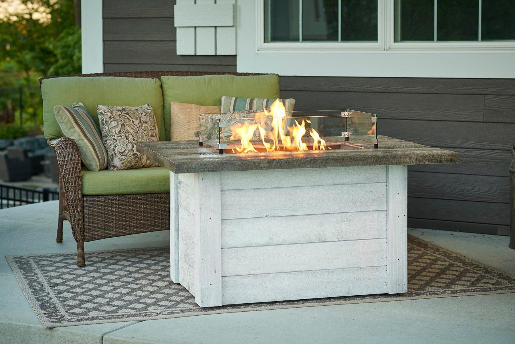 The Outdoor Great Room Fire Features The Outdoor Great Room Alcott Rectangular Gas Fire Pit Table / ALC-1224