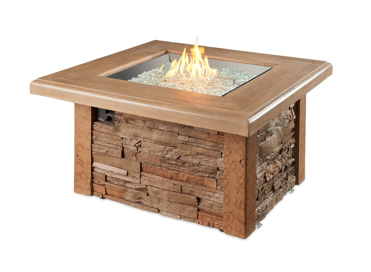 The Outdoor Great Room Fire Features The Outdoor GreatRoom Sierra Square Gas Fire Pit Table / SIERRA-2424