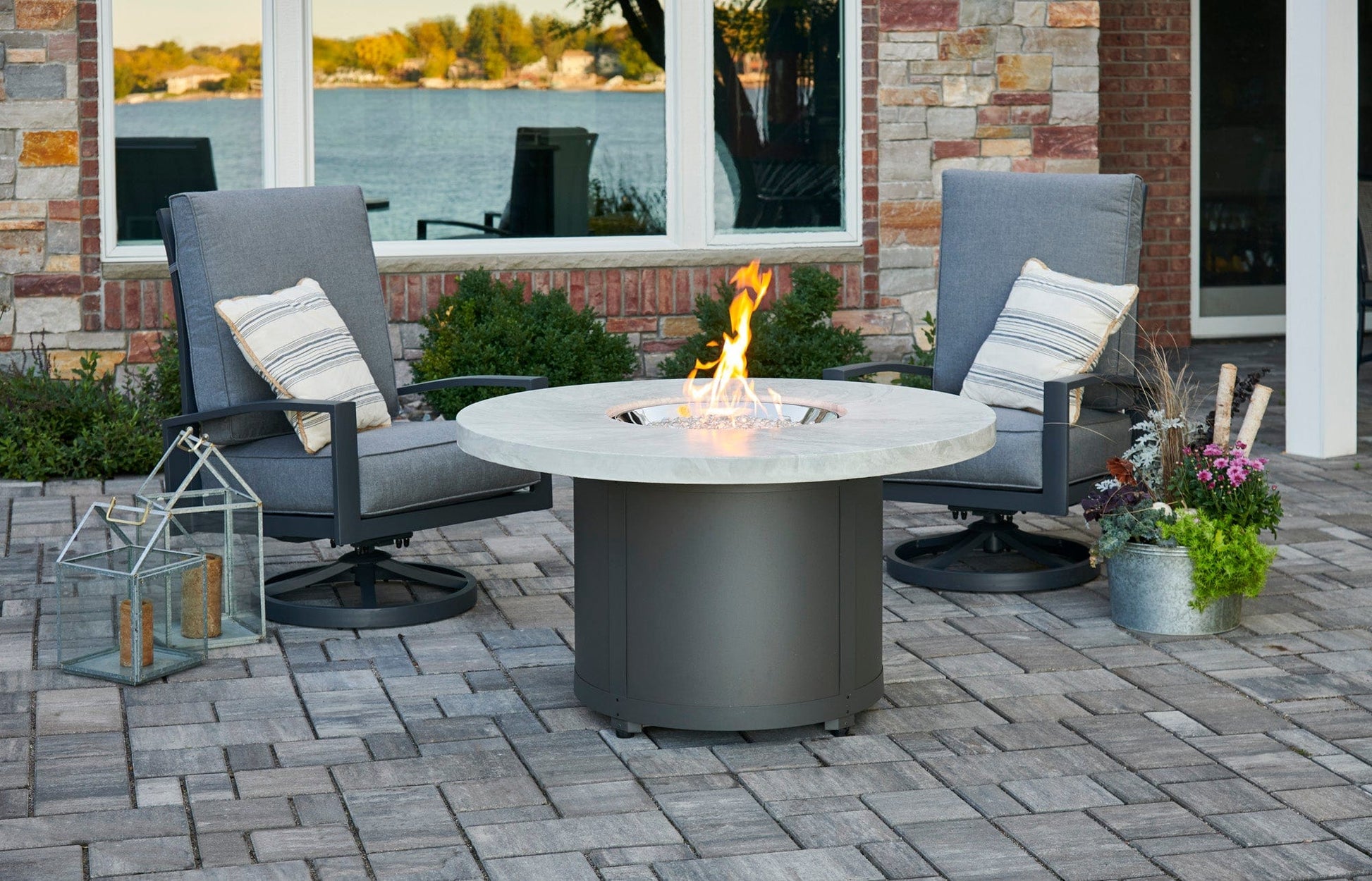 The Outdoor Great Room Fire Features The Outdoor GreatRoom White Onyx or Marbleized Noche Beacon Round Gas Fire Pit Table / BC-20-WO, BC-20-MNB